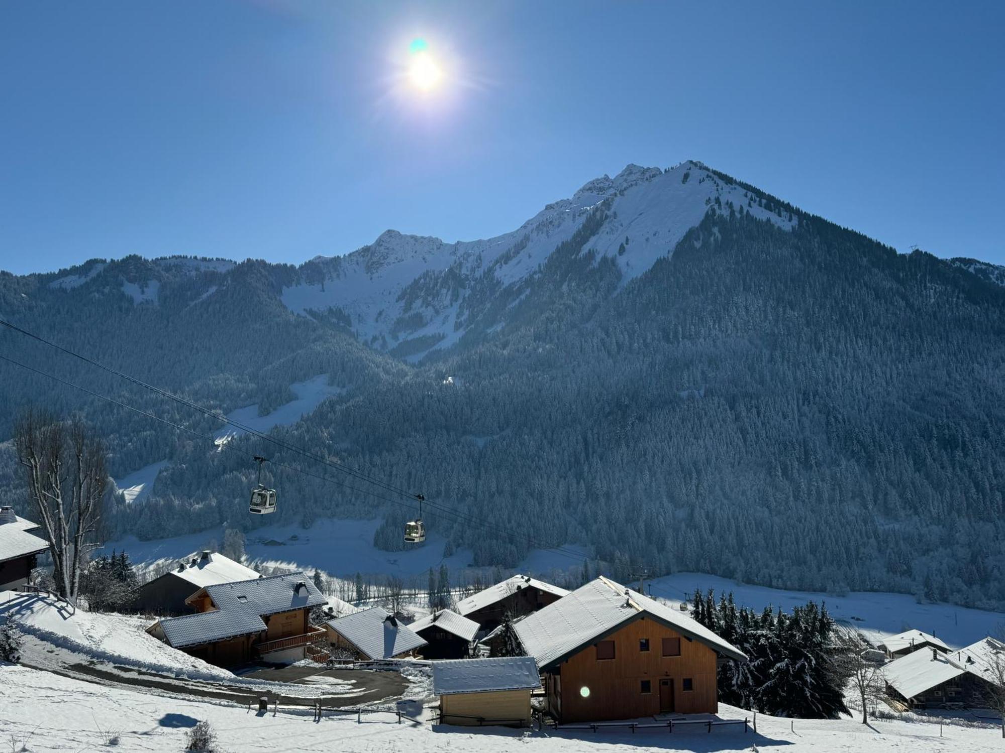 Charming, Cosy Chalet Nestled In A Breathtaking Surrounding With Spectacular, Stunning Mountain Views Ла-Шапель-д'Абонданс Екстер'єр фото