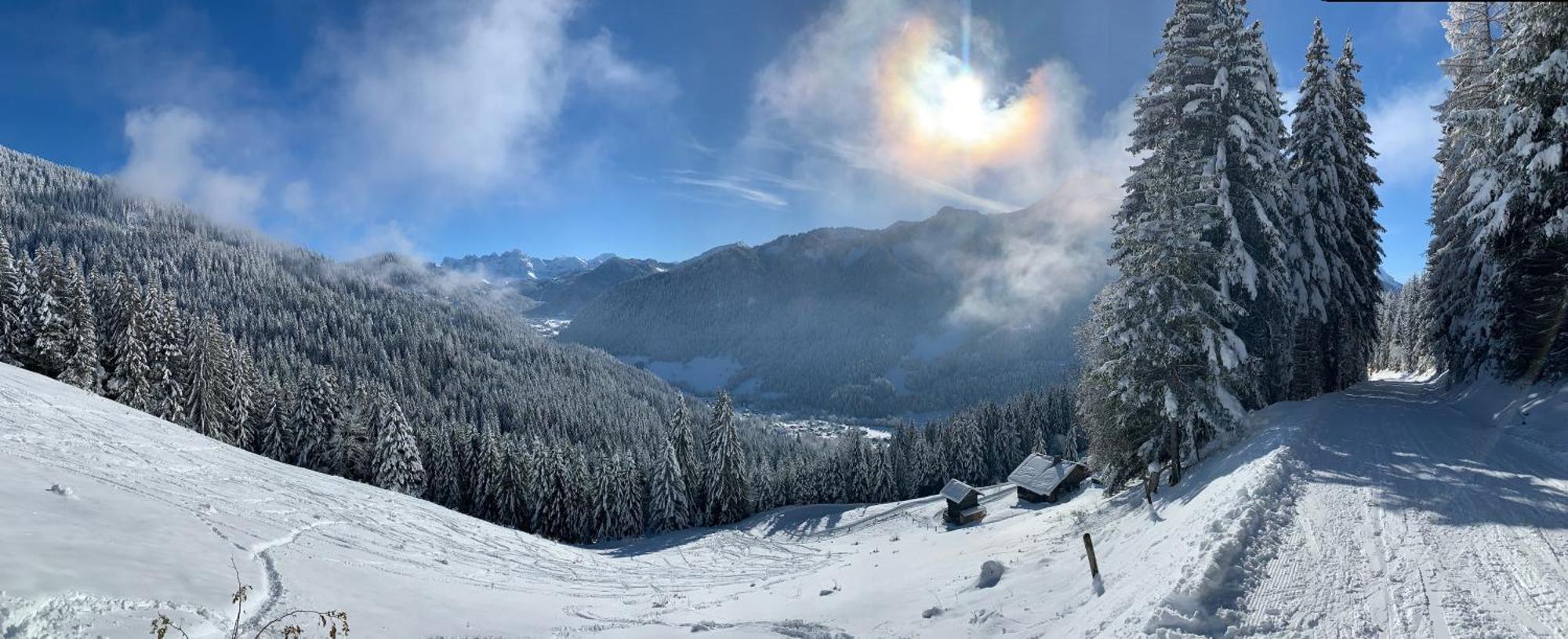 Charming, Cosy Chalet Nestled In A Breathtaking Surrounding With Spectacular, Stunning Mountain Views Ла-Шапель-д'Абонданс Екстер'єр фото